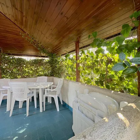 度假居 Milly 利尼亚诺萨比亚多罗